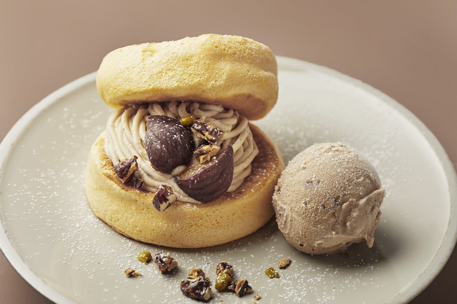 スフレサンド マロン¥880+tax／画像提供：フレーバーワークス