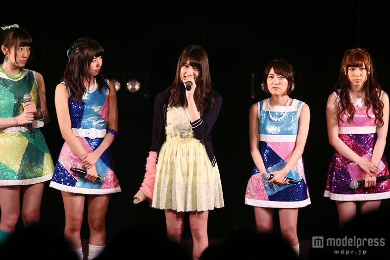 AKB48劇場チームA「恋愛禁止条例」公演前の様子（C）AKS