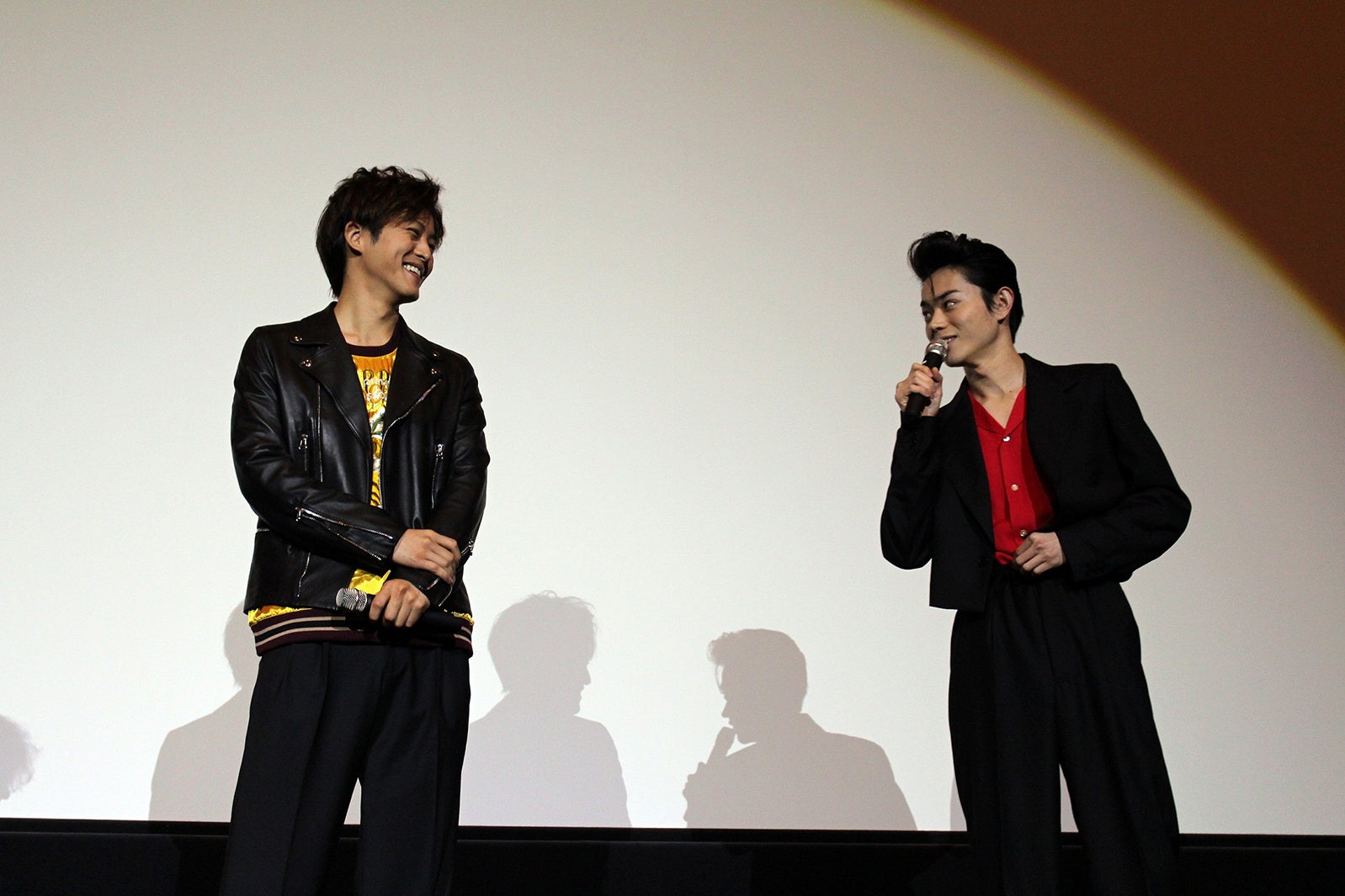 松坂桃李、菅田将暉（C）2017「キセキ －あの日のソビト－」製作委員会