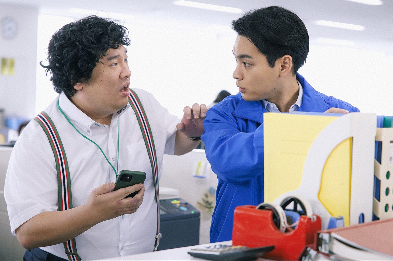 岡崎体育、柳楽優弥「ライオンの隠れ家」第6話（C）TBS