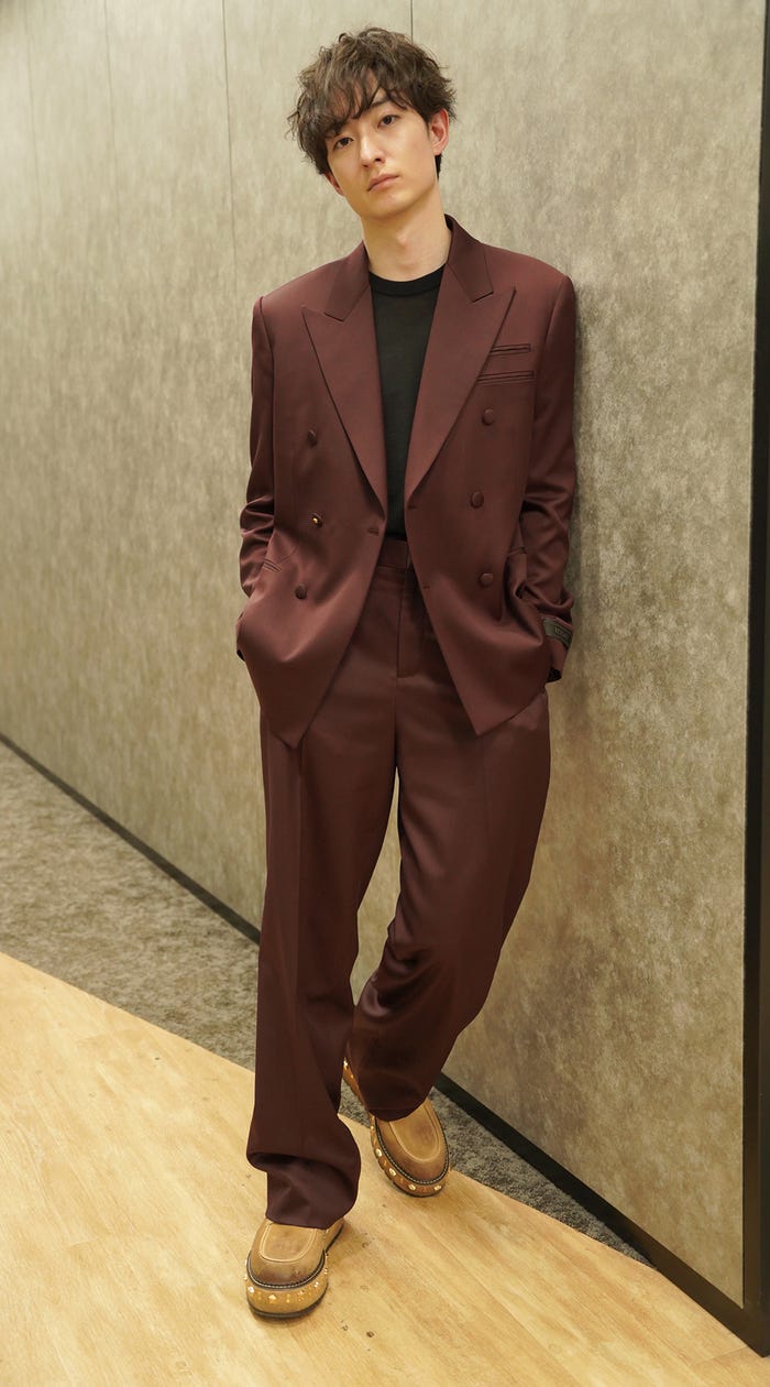 濱正悟(提供写真)/ヘアメイク:茂木梨沙、スタイリスト:徳永貴士(SOT)