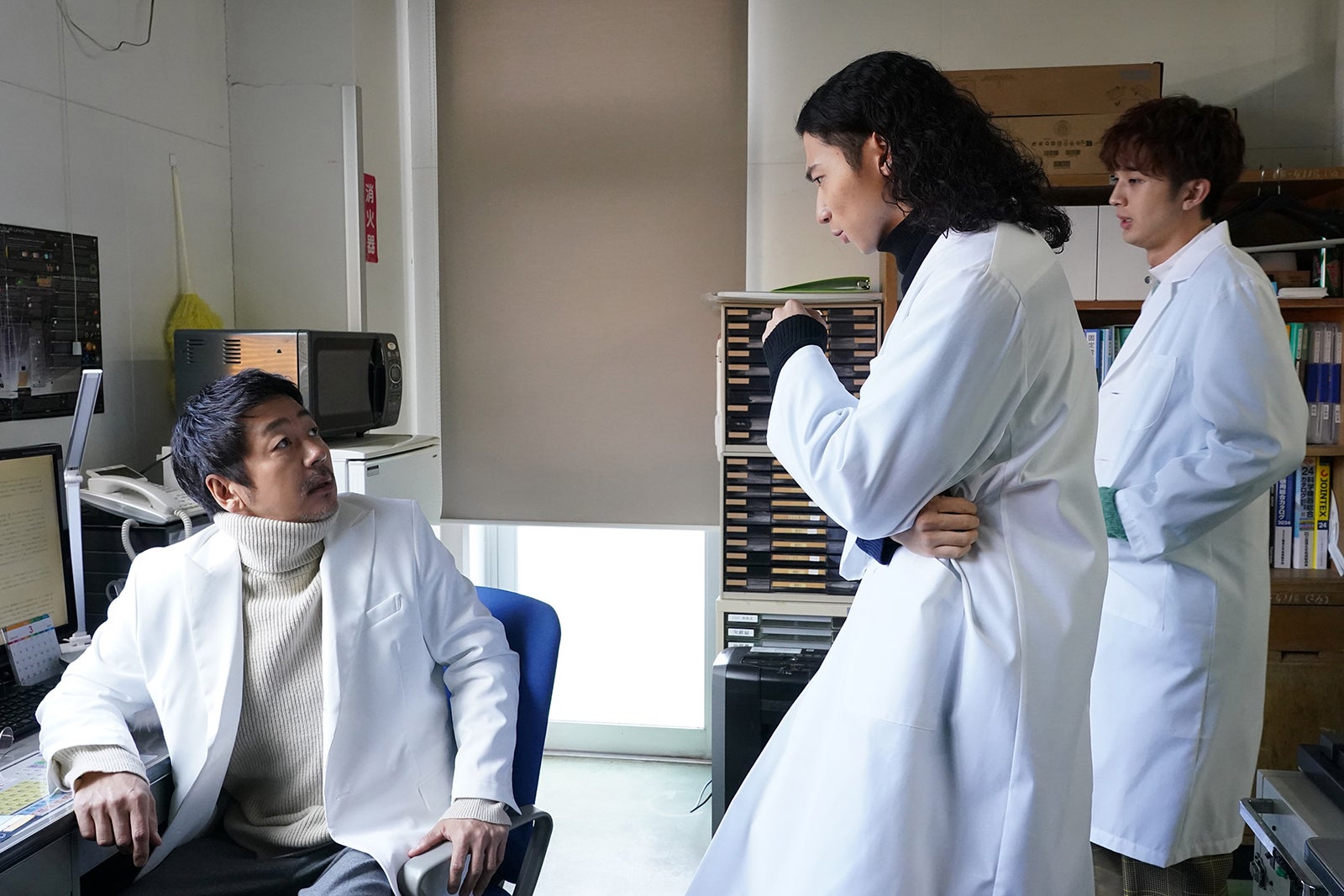 大森南朋、橘優輝、堀野内智「厨房のありす」第9話より（C）日本テレビ