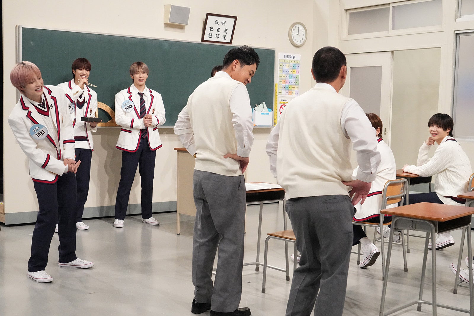 &TEAM、千鳥（C）日本テレビ