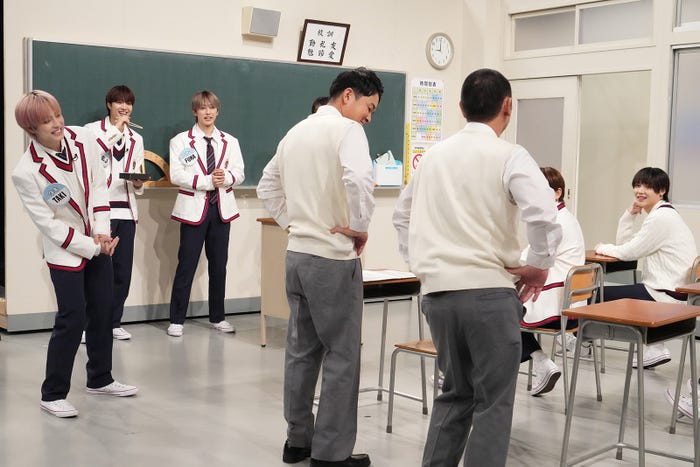 &TEAM、千鳥(C)日本テレビ