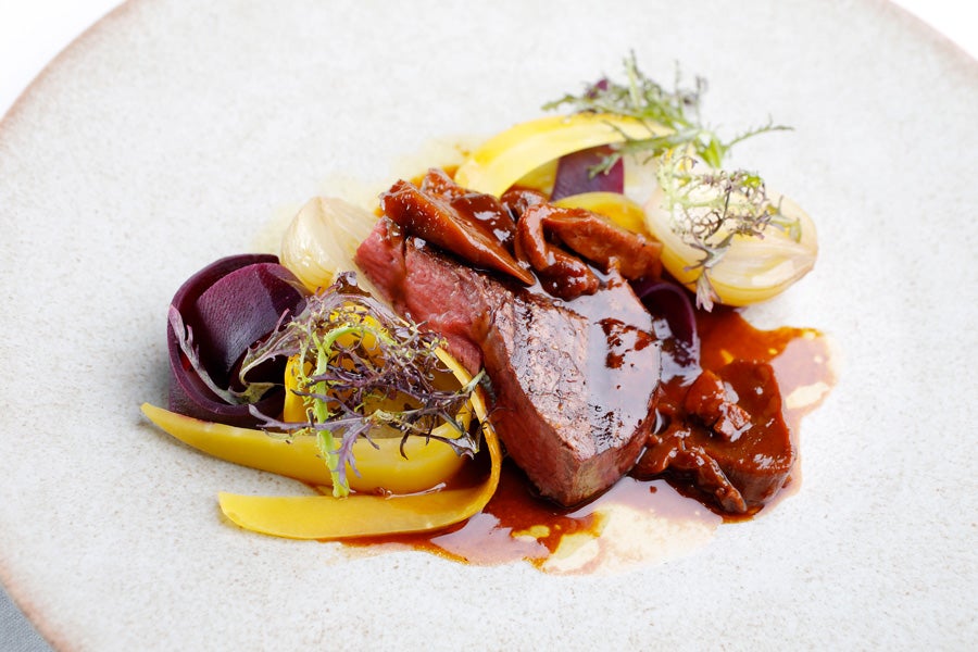 BREEZE OF TOKYO料理