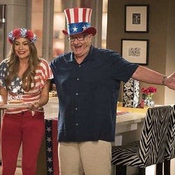 『Glee』『ビバヒル』『SUPERGIRL』『ビッグ︎バン★セオリー』...海外ドラマで学ぶ英単語&フレーズ【春夏イベント編】