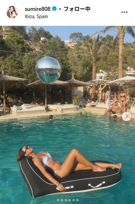 すみれInstagramより