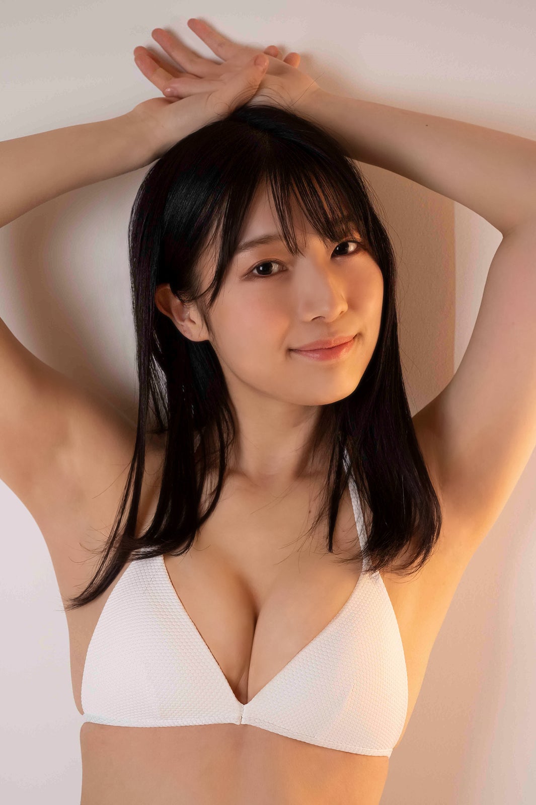 清水 トップ 里香 水着