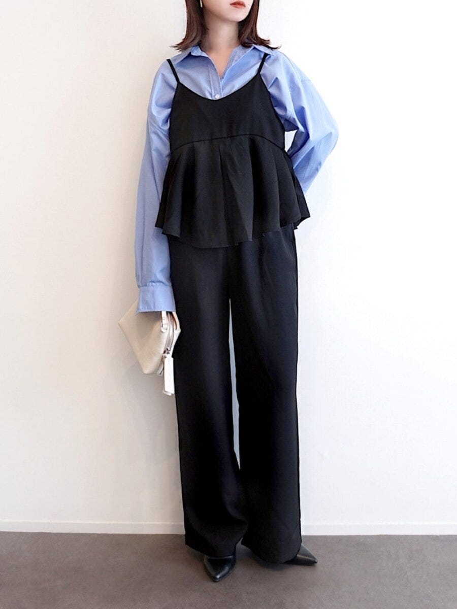 2026春大人女性おすすめきれいめサロペットコーデ