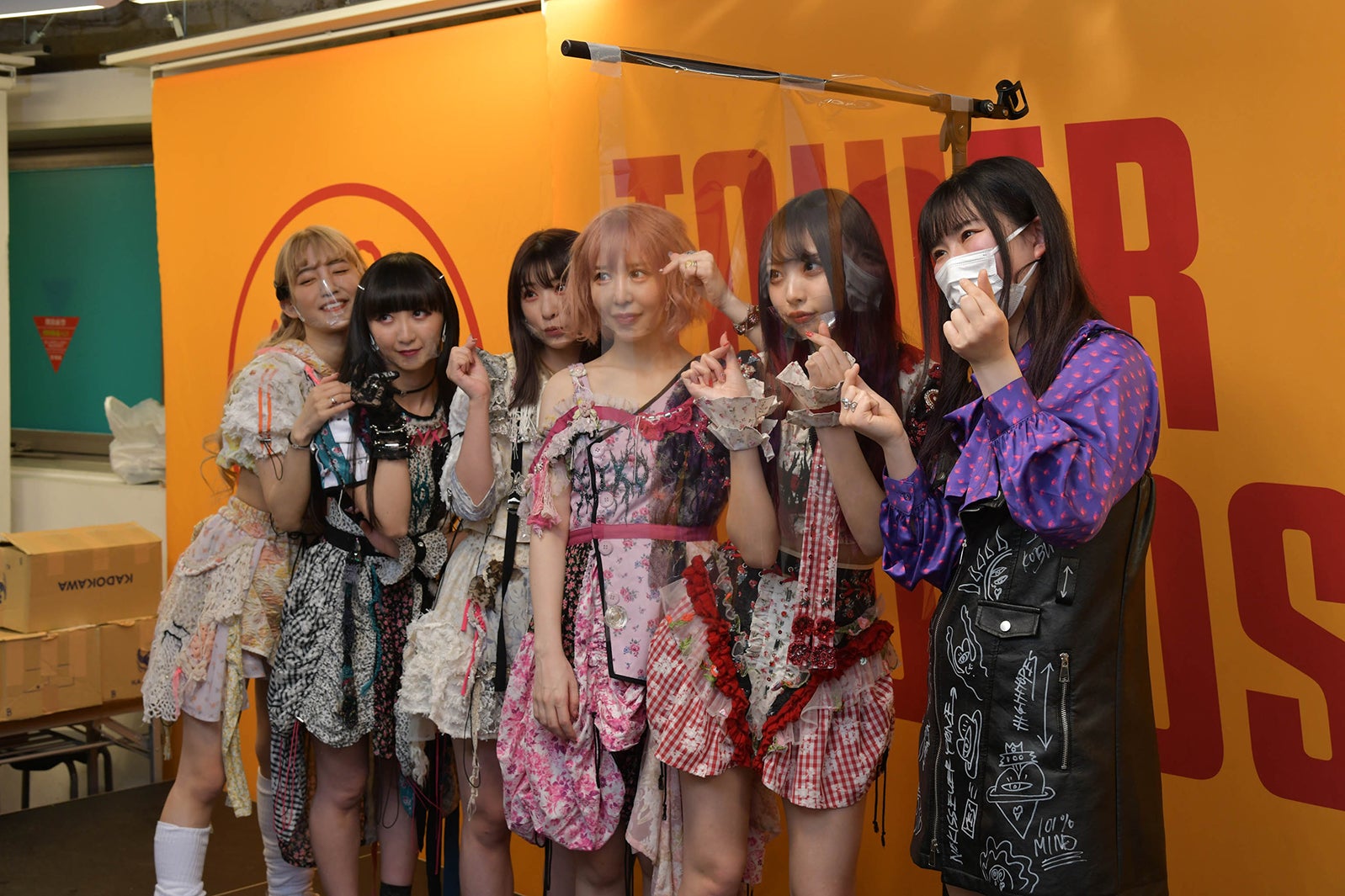 「ZOC BIBLE（ゾックバイブル）」の発売記念サイン本お渡し会の様子（提供写真）