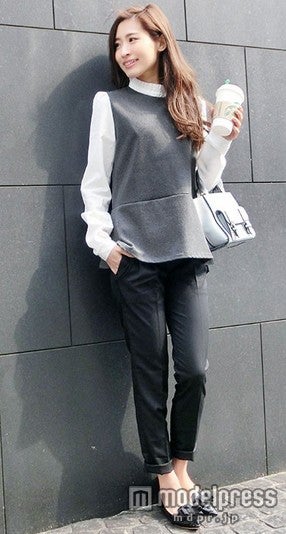 レイヤードぺプラムトップス「Mode Robe」3,672円（税込）