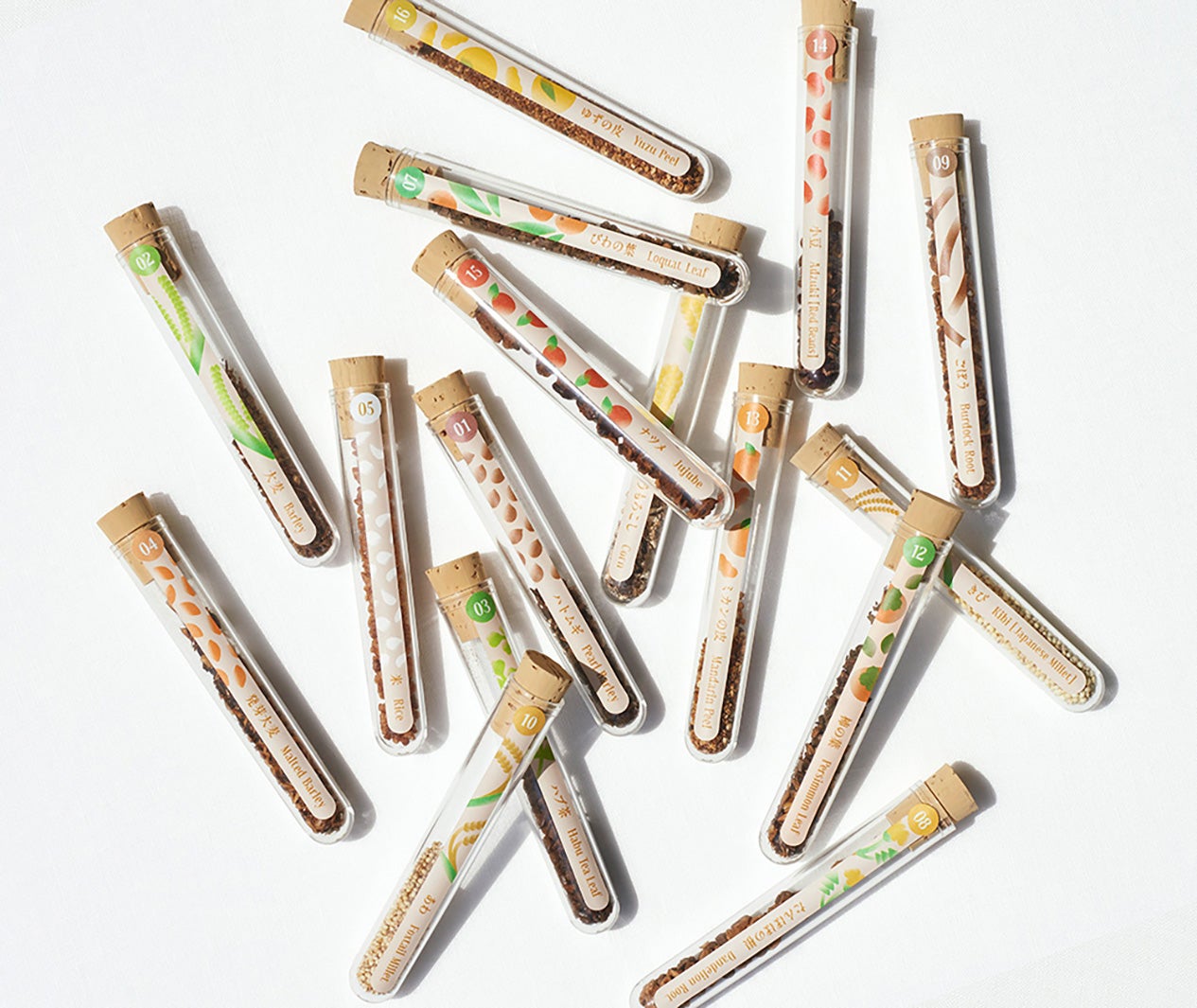 ポップアップショップ・十六茶 presents「16CHA FOR YOU」茶葉（提供写真）