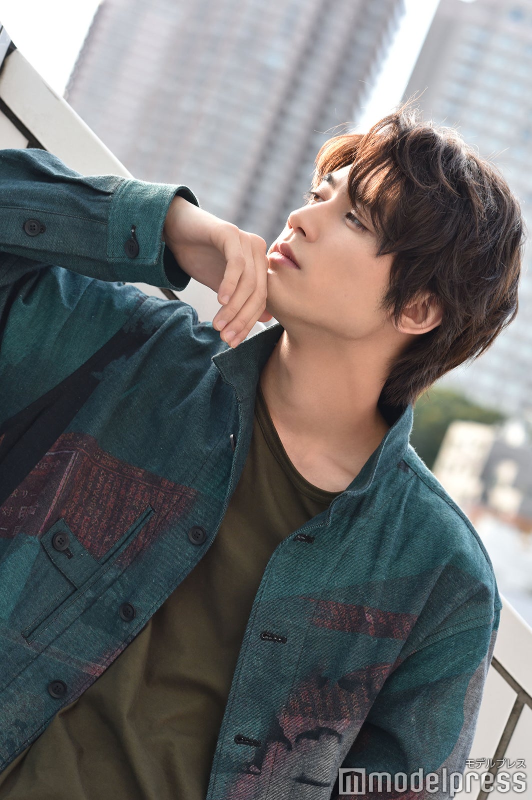 板垣瑞生 松井愛莉 ボタンが全然外れない 胸キュンシーンでハプニング 理想の結婚も語る 社内マリッジハニー インタビュー モデルプレス