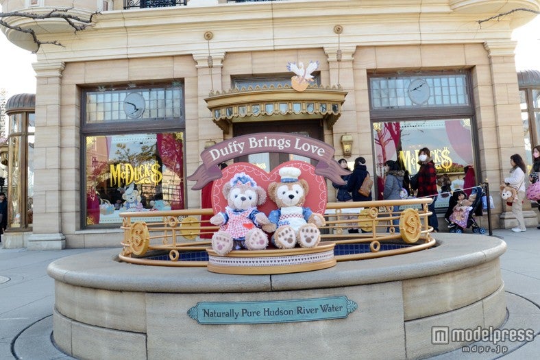 マクダックス・デパートメントストア前／フォトポイント