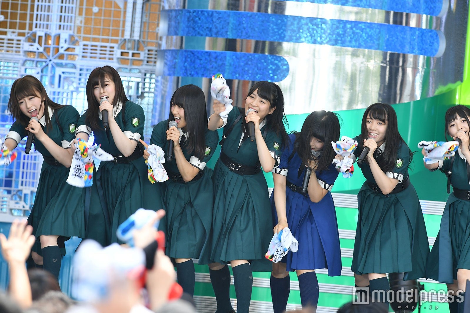 守屋茜、齋藤冬優花、菅井友香、織田奈那、長濱ねる、米谷奈々未、上村莉菜（C）モデルプレス