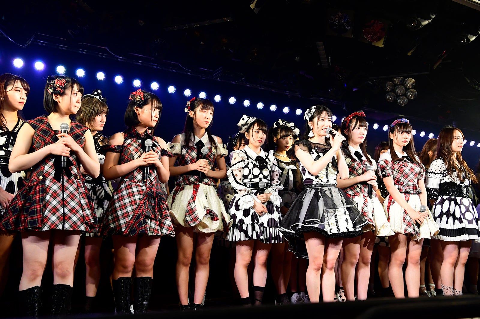 「AKB48劇場13周年特別記念公演」夜公演より（C）AKS