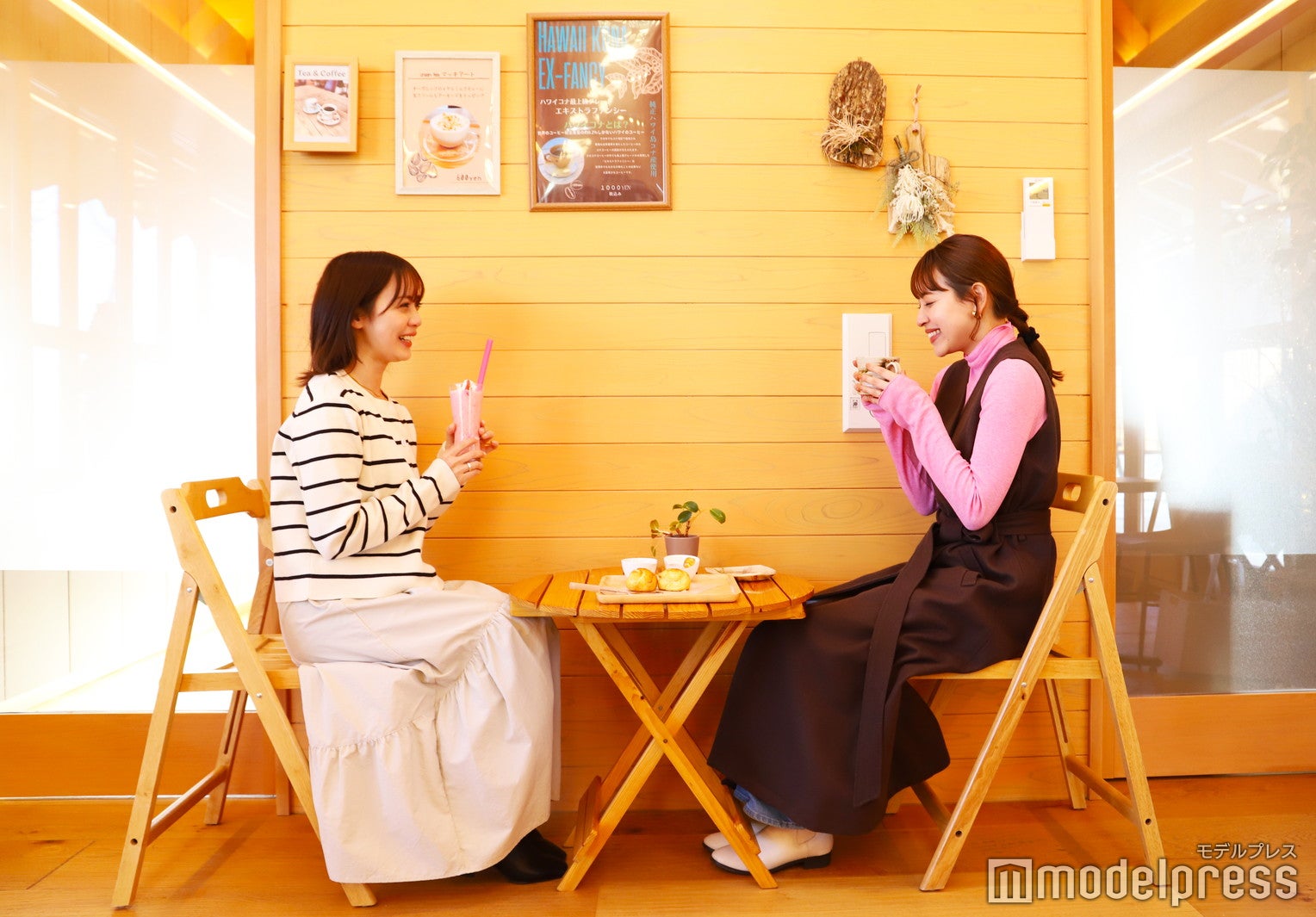 カフェでほっこりタイム。イチゴなど季節限定メニューははずせません（C）モデルプレス