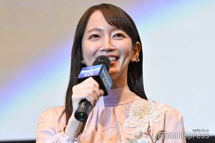 吉岡里帆 (C)モデルプレス