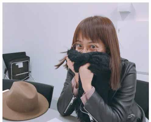 佐々木希、メガネ姿でナチュラル美「すっぴん?」「可愛くて癒される」の声
