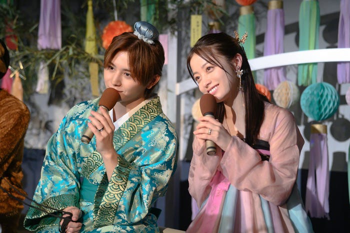 山田涼介、橋本環奈(C)TBS