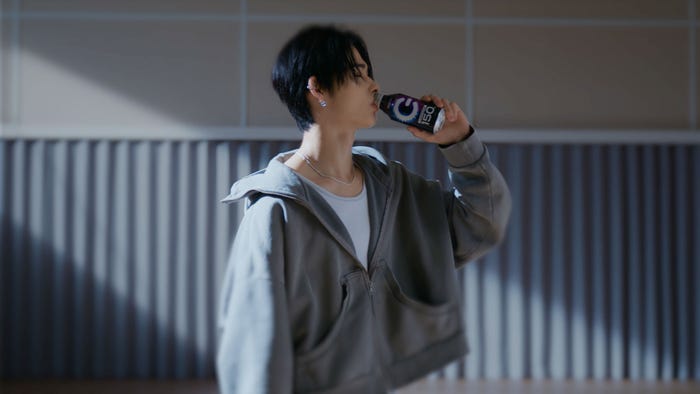 ニキ/新WEBCMより(提供写真)