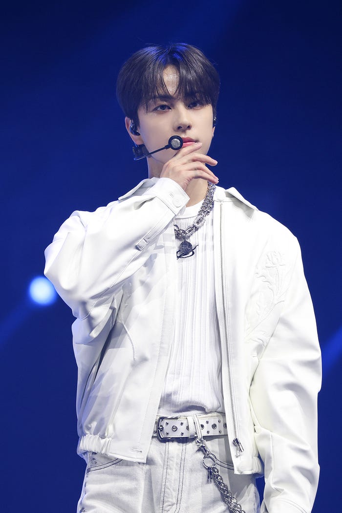 TAKI(C)Weverse Con Festival
