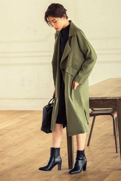 サイドポケットロングコート「Re:EDIT by GALSTAR」3,498円（税込）／画像提供：Re:EDIT by GALSTAR