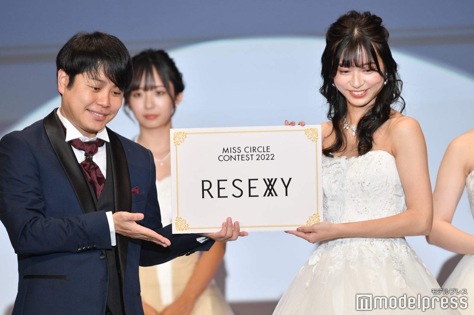 「MISS CIRCLE CONTEST 2022」表彰式の様子（C）モデルプレス