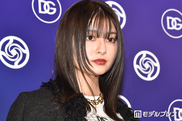 吉川愛、役衣装での“証明写真”が話題「ナチュラルなのに美しすぎる」「見惚れる」と絶賛の声
