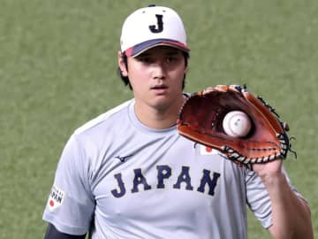 大谷翔平が圧巻投球 決戦の地でライブBP登板 見逃し三振の森下天仰ぐ 小園はバット折る場面も インターバル間には入念にデータチェック