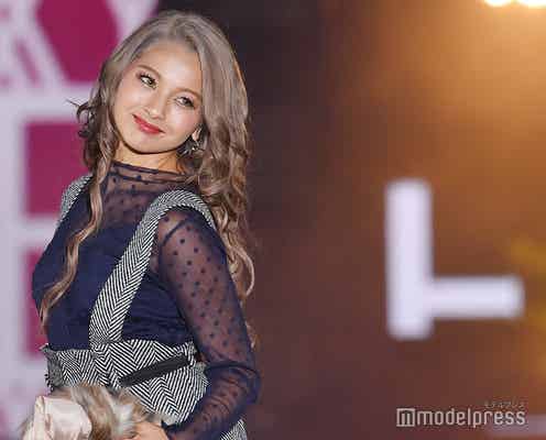 バチェラーで話題のゆきぽよ、ギャル全開でハッピーランウェイ <GirlsAward 2018 A/W>