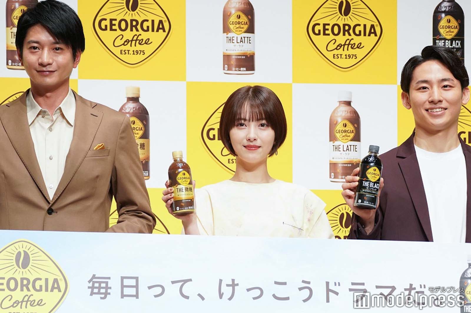 向井理、浜辺美波、河村勇輝選手（C）モデルプレス