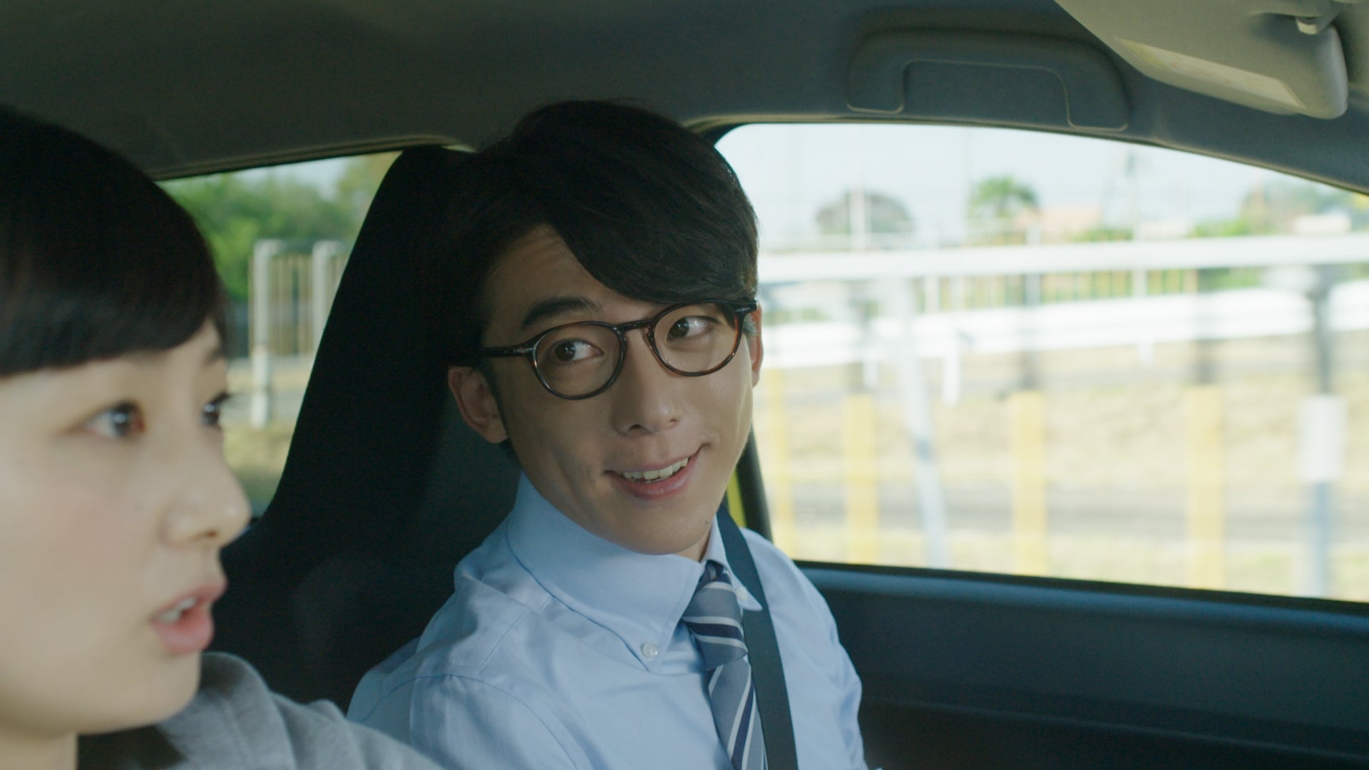 高橋一生／「安全安心ドライビングスクール優男教官篇」より（提供画像）