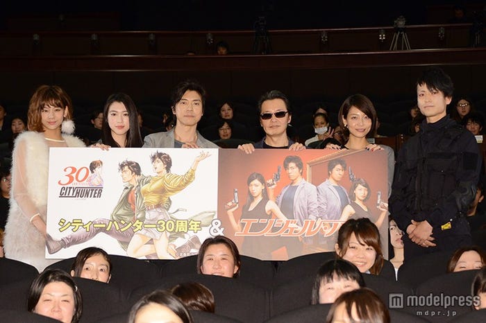 (左から)西内まりや、三吉彩花、上川隆也、北条司氏、相武紗季、和泉崇司