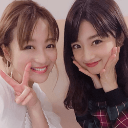 小倉優子、鈴木奈々との“魔法”の加工ショットに反響「奇跡のかわいさ」「顔ちっちゃい」