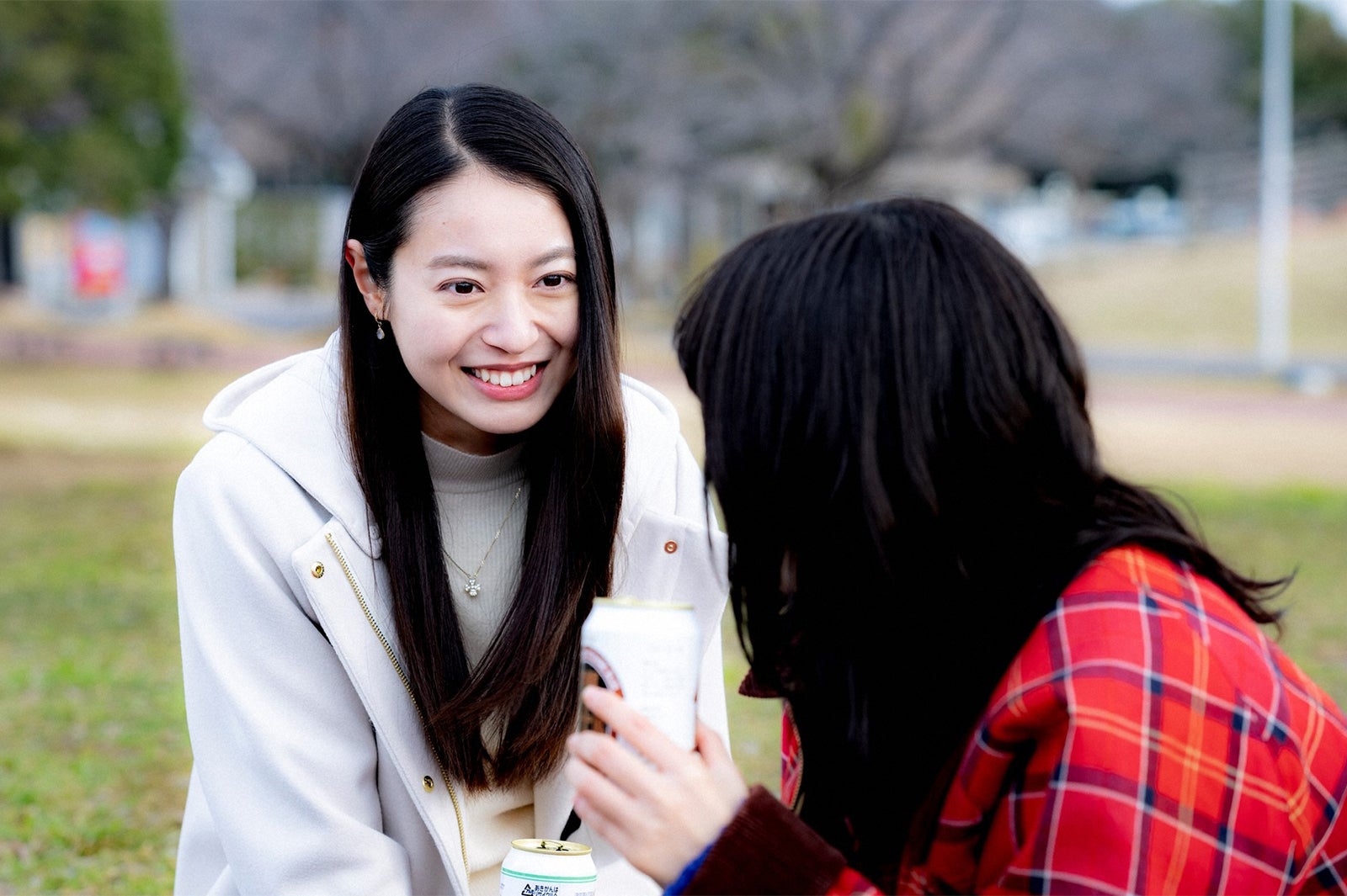 田辺桃子、広瀬すず／「夕暮れに、手をつなぐ」第7話より（C）TBS