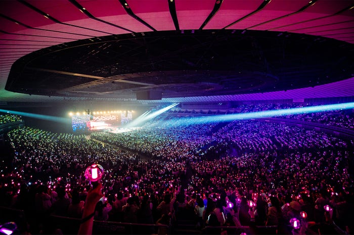 「WORLD TOUR ‘MANIFESTO’ IN JAPAN」(P)&(C)BELIFT LAB Inc.