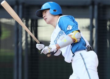 女子ゴルフ 吉本百花がハワイ旅行報告 夫の日本ハム捕手との2S、ビーチでくつろぐ姉妹ショット投稿「最高に楽しかった」