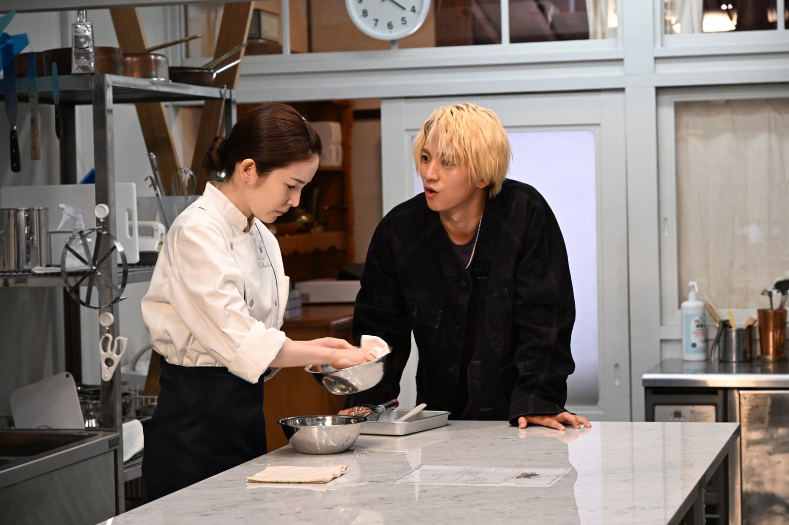 蓮佛美沙子、木戸大聖「バニラな毎日」（C）NHK