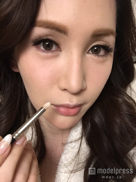 吸引力の衰えない魅惑の女性になりましょう