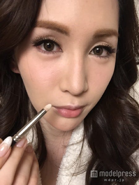 吸引力の衰えない魅惑の女性になりましょう