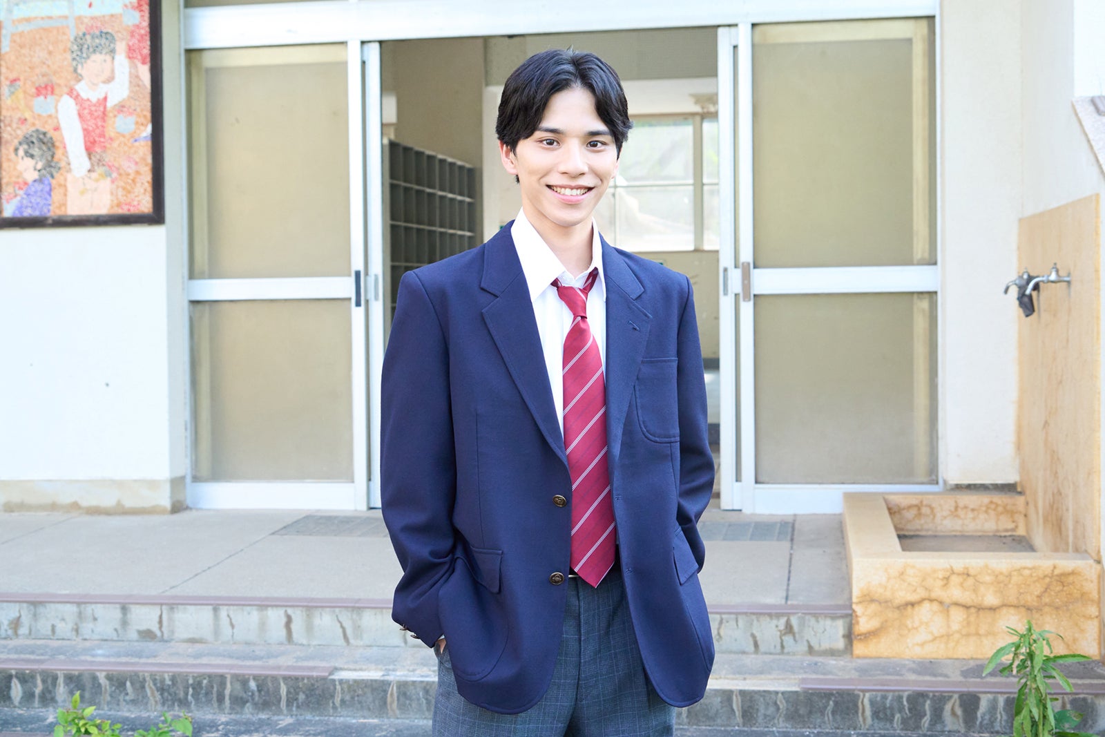 新正俊（C）「UNREAL-不条理雑貨店-」製作委員会