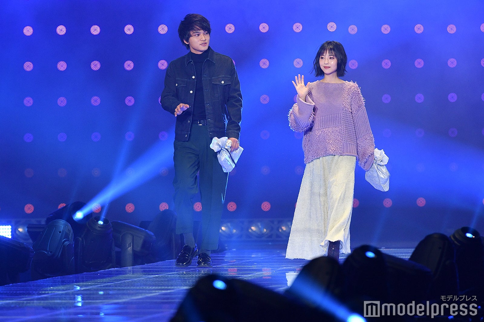 北村匠海、浜辺美波（C）モデルプレス