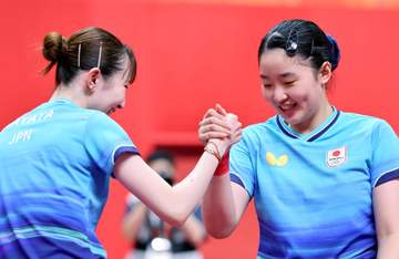 女子ダブルス早田ひな、張本美和組もメダル確定！ダブルエース躍動で中国ペアを圧倒3-0ストレート撃破で4強入り