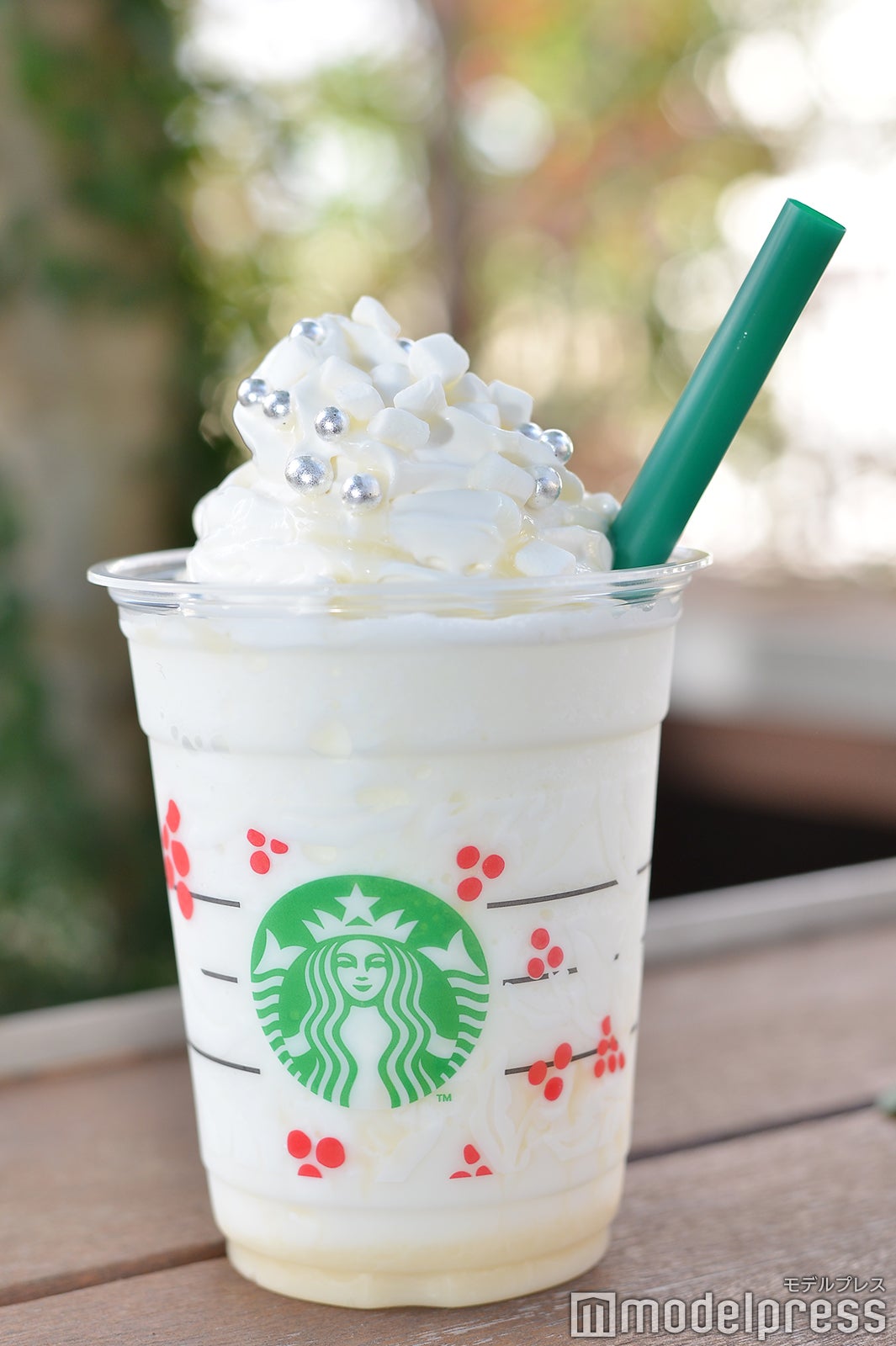 ホワイト チョコレート スノー　フラペチーノ （C）モデルプレス