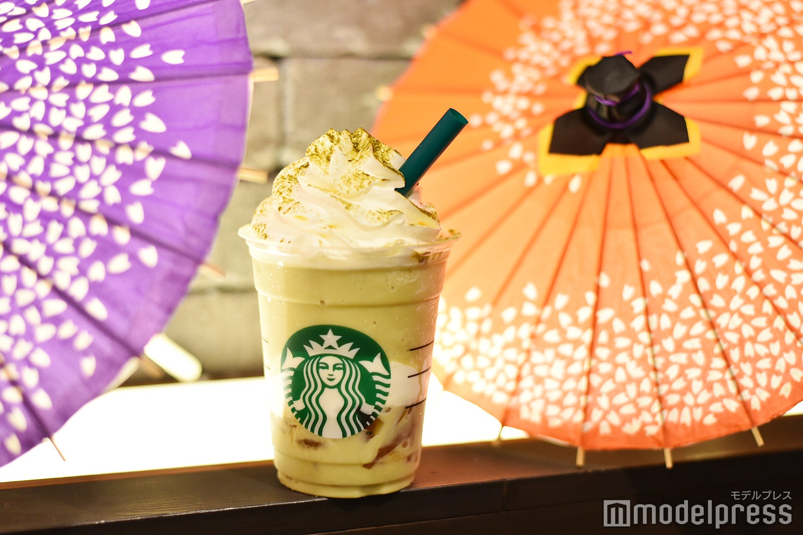 「加賀 棒ほうじ茶 フラペチーノ（R）」 （C）モデルプレス