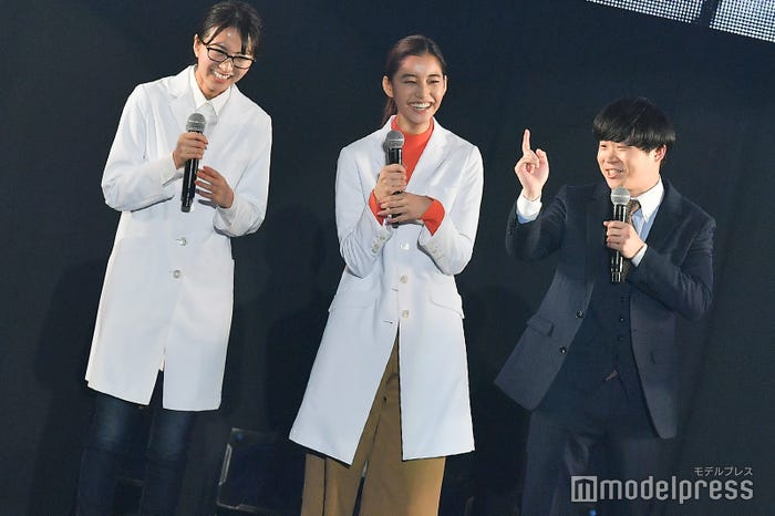 岡崎紗絵、新木優子、矢本悠馬 (C)モデルプレス