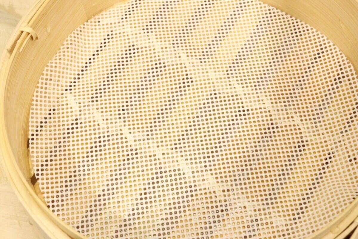 ダイソーの蒸し器・せいろ用シリコーンシートの使用例