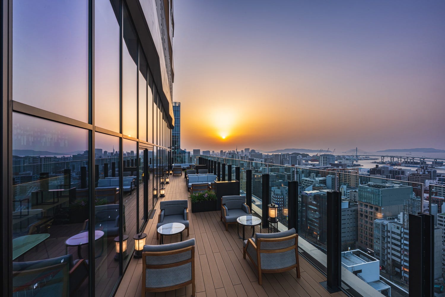 福岡・天神に新ホテル「ザ・ゲートホテル福岡」地元食材のグリルレストランや宿泊者専用ラウンジ完備