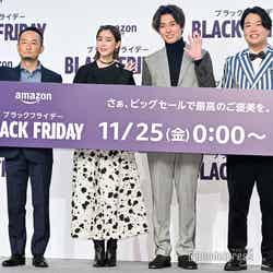 （左から）アマゾンジャパン・鈴木浩司氏、桐谷美玲、ないとー、渋谷ジャパン （C）モデルプレス